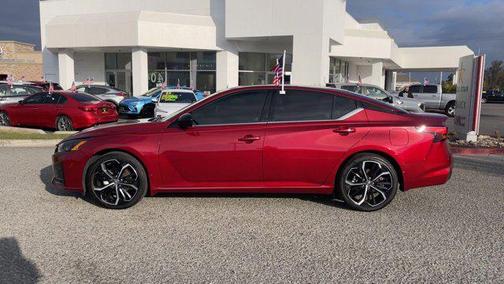 Scarlet Ember Tintcoat 2023 Nissan Altima SR FWD