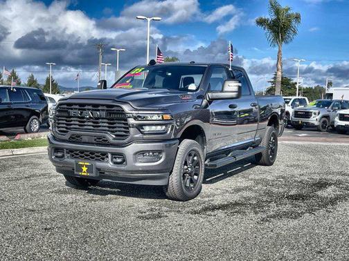 2025 RAM 2500 Big Horn Crew Cab 4x4 6'4' Box