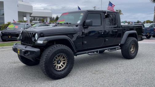 Black Clearcoat 2023 Jeep Gladiator Willys 4x4