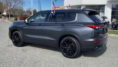 2024 Mitsubishi Outlander SE Black Edition S-AWC