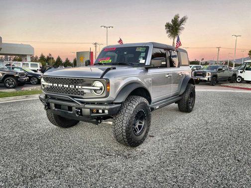 2023 Ford Bronco Badlands