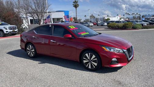 Scarlet Ember Tintcoat 2022 Nissan Altima 2.5 SV