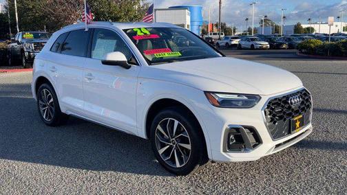 2024 Audi Q5 45 S line Premium Plus