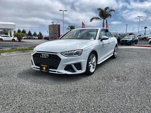 2022 Audi A4 45 S line Premium Plus