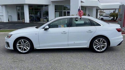 2022 Audi A4 45 S line Premium Plus