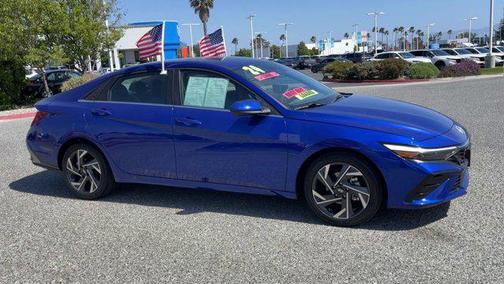 2024 Hyundai ELANTRA SEL