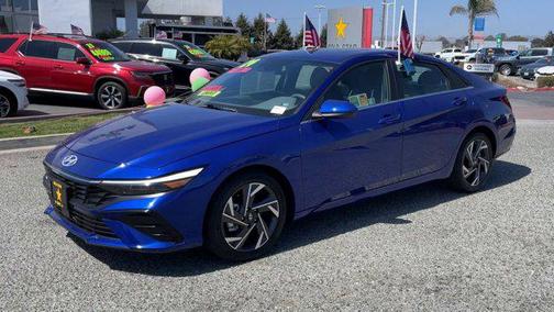 2024 Hyundai ELANTRA SEL