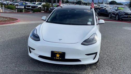 2022 Tesla Model 3 Standard Range