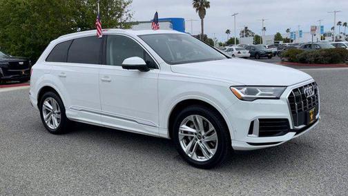 2023 Audi Q7 55 Premium Plus