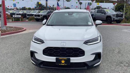 Platinum White Pearl 2024 Honda HR-V LX