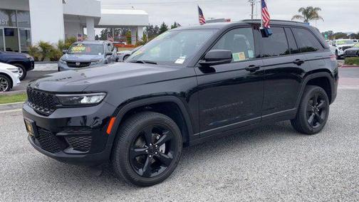 2023 Jeep Grand Cherokee Altitude