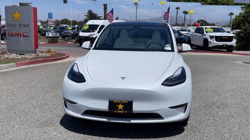 2024 Tesla Model Y Long Range Dual Motor All-Wheel Drive