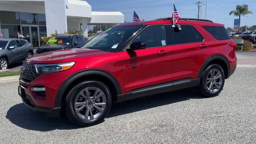 RAPID RED MET TINTED CC 2024 Ford Explorer XLT