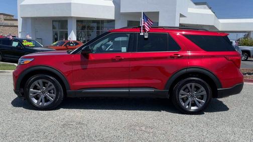 RAPID RED MET TINTED CC 2024 Ford Explorer XLT