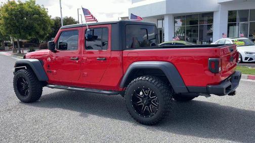 2021 Jeep Gladiator Sport