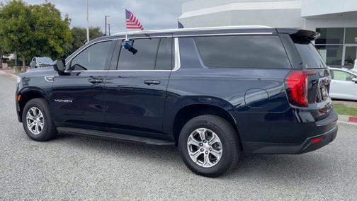 2024 GMC Yukon XL SLE