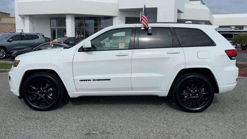 2021 Jeep Grand Cherokee Laredo