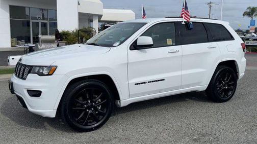 2021 Jeep Grand Cherokee Laredo