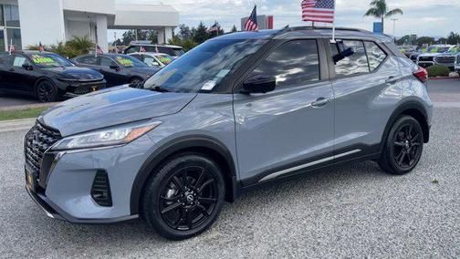 2023 Nissan Kicks SR