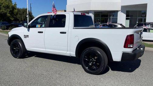 2024 RAM 1500 Classic Warlock Crew Cab 4x4 5'7' Box
