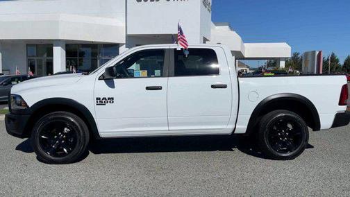 2024 RAM 1500 Classic Warlock Crew Cab 4x4 5'7' Box