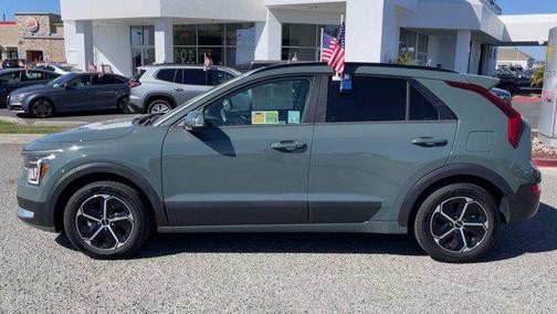 2024 Kia Niro EX