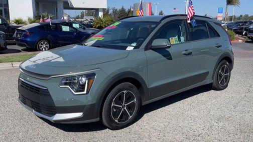 2024 Kia Niro EX