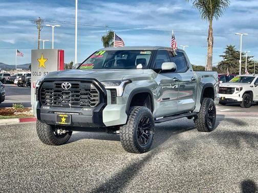 2024 Toyota Tundra SR5