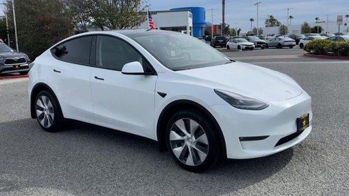 2024 Tesla Model Y Long Range Dual Motor All-Wheel Drive