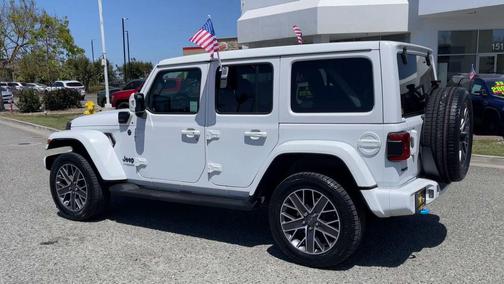 Bright White Clearcoat 2022 Jeep Wrangler Unlimited 4xe Sahara High Altitude