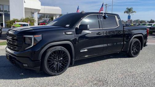 2025 GMC Sierra 1500 Elevation