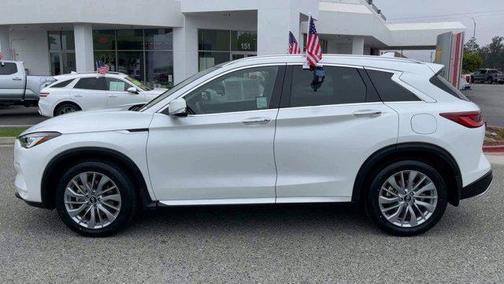 2023 INFINITI QX50 LUXE AWD