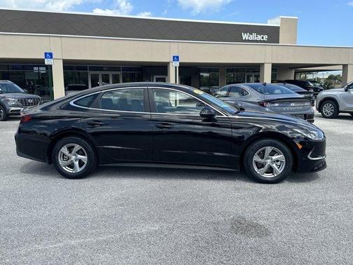 2023 Hyundai SONATA SE