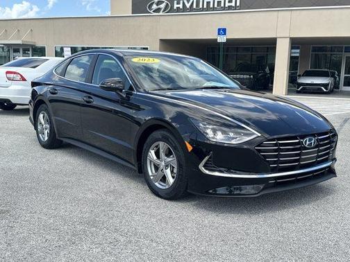 2023 Hyundai SONATA SE
