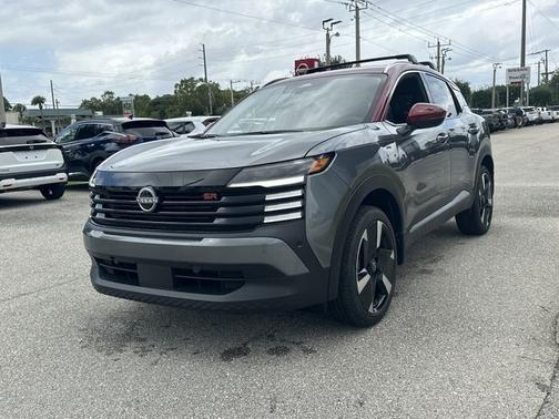 2t Gun Red Roof 2026 Nissan Kicks SR