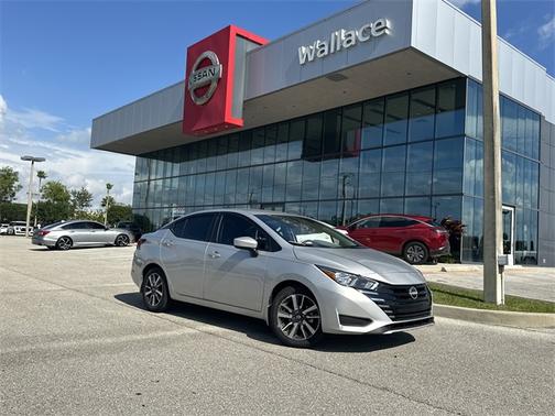 2023 Nissan Versa 1.6 SV