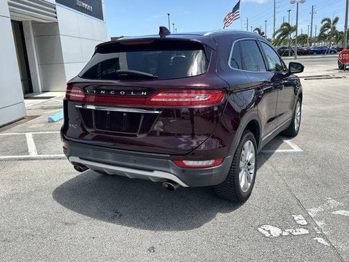 2019 Lincoln MKC Select