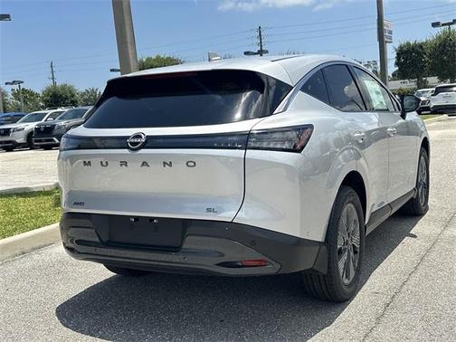 2025 Nissan Murano SL