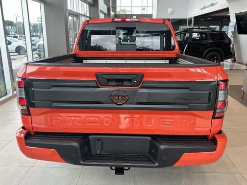2025 Nissan Frontier PRO-X