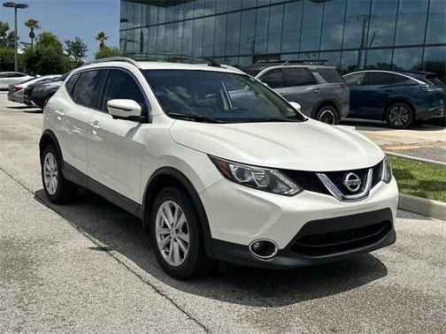2018 Nissan Rogue Sport SV