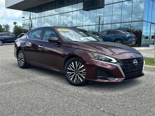 2025 Nissan Altima SV
