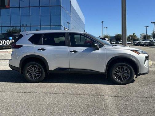 2025 Nissan Rogue S
