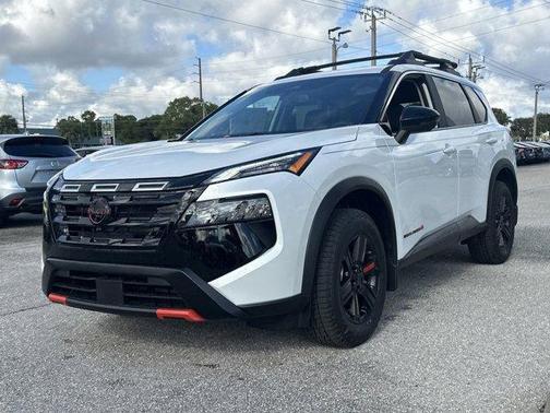 2025 Nissan Rogue Rock Creek