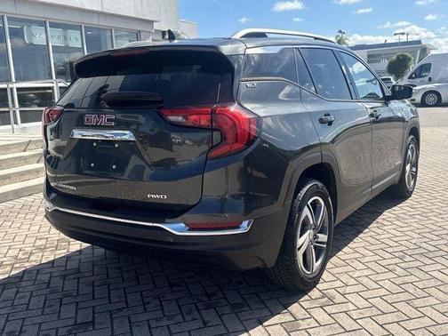 2021 GMC Terrain SLT