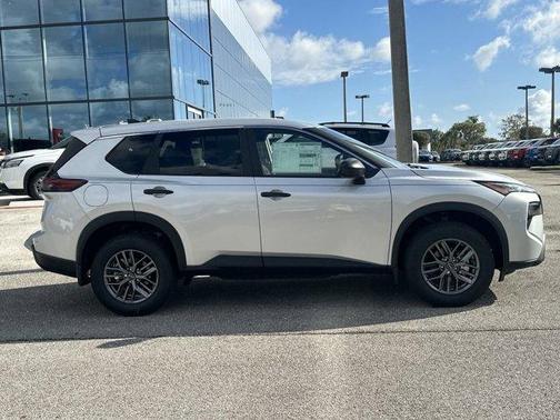 2025 Nissan Rogue S