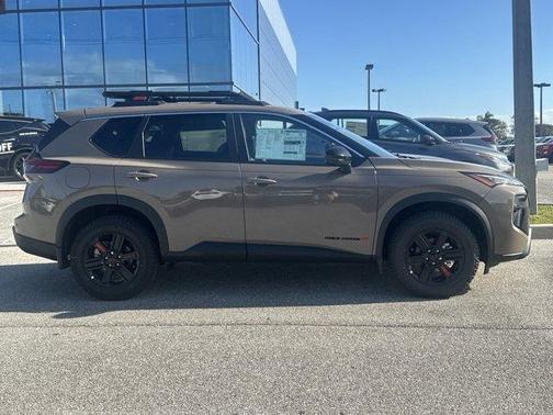 2025 Nissan Rogue Rock Creek