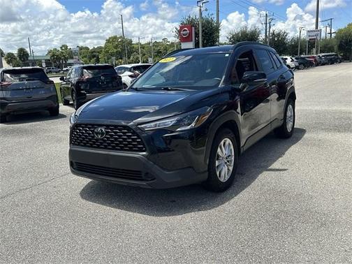 2022 Toyota Corolla Cross LE
