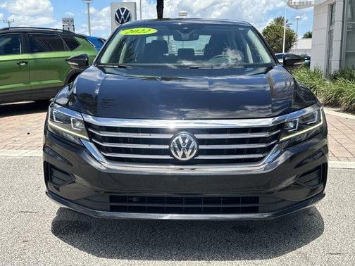 2022 Volkswagen Passat 2.0T SE