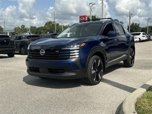 2025 Nissan Kicks SR