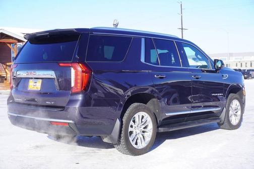 Titanium Rush Metallic 2023 GMC Yukon SLT